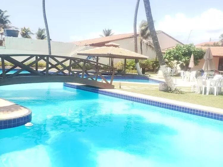 簡易ホテル Pousada Solarium Prainha