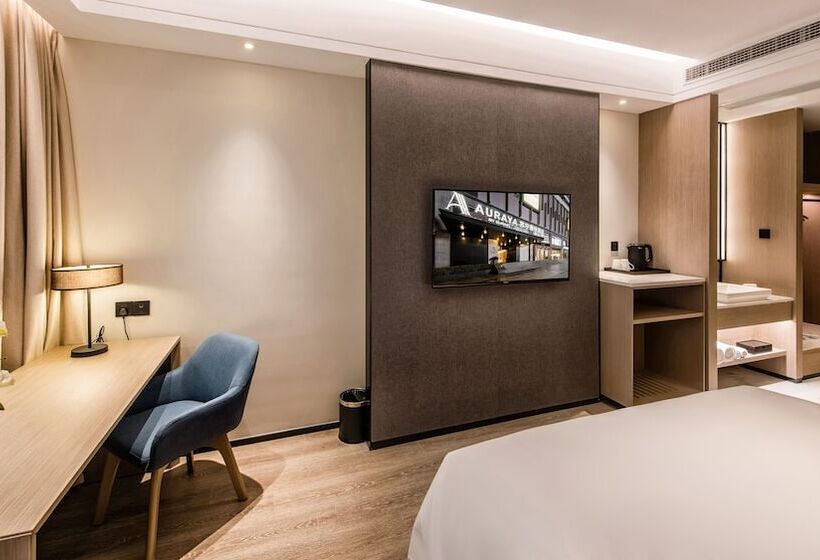 Hotel Zhangjiagang Suning Auraya