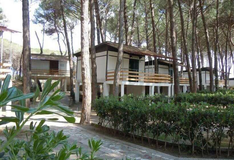 فندق Camping Villaggio Golden Beach