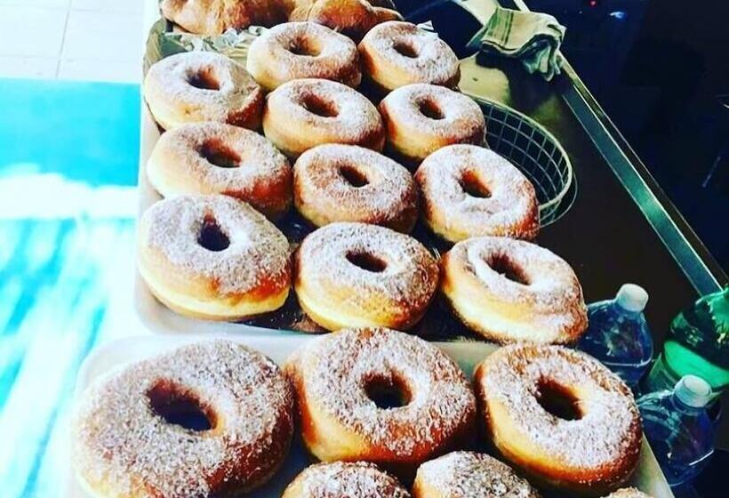 فندق Camping Villaggio Golden Beach