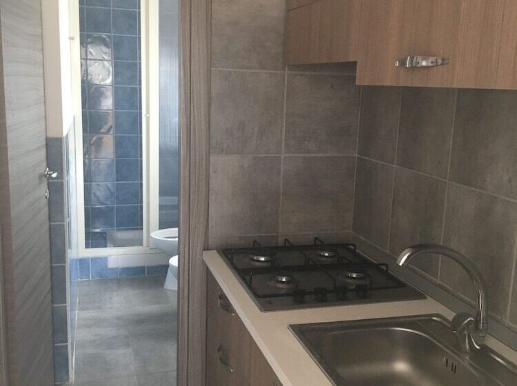 فندق Camping Villaggio Golden Beach