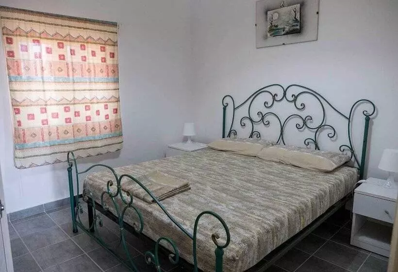 Hotelli Camping Villaggio Golden Beach