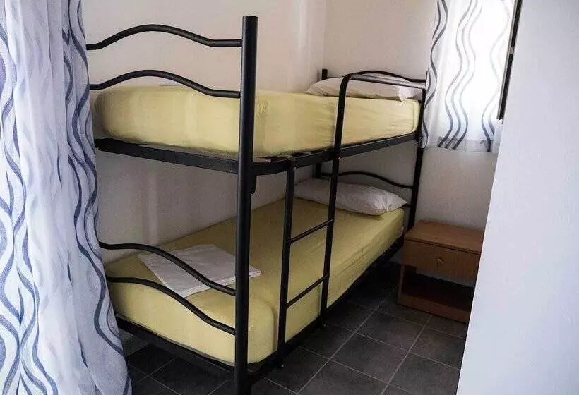 Hotelli Camping Villaggio Golden Beach