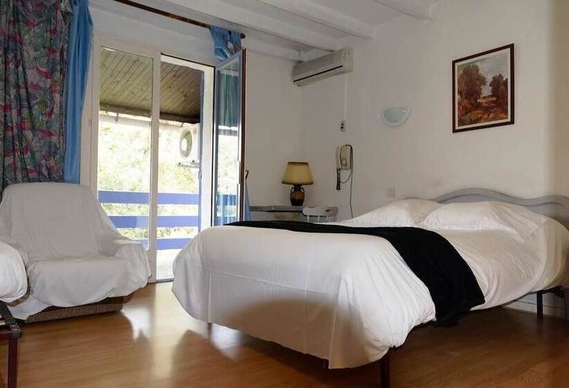 בית מלון כפרי Hôtel Auberge Du Bérange