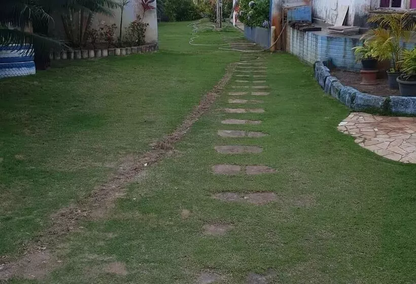 ホテル La Bodeguita Pousada