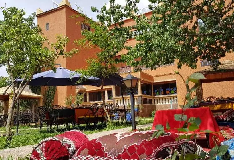 Hotelli Hôtel Restaurant Les Etoiles Du Toubkal