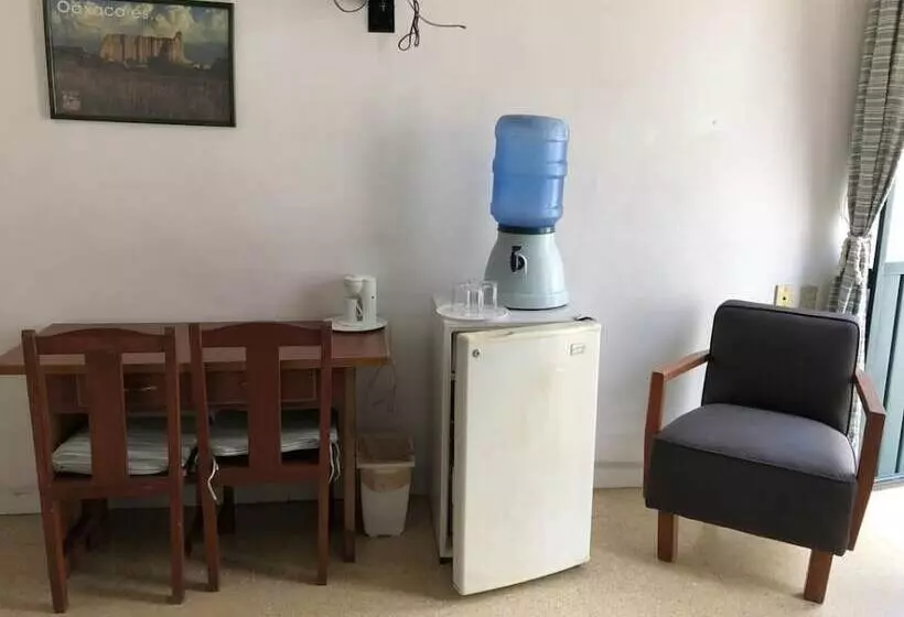 هتل Meson Del Peñasco