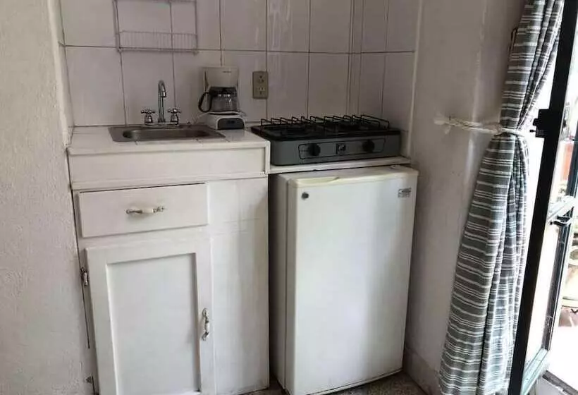 هتل Meson Del Peñasco