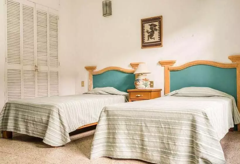 هتل Meson Del Peñasco