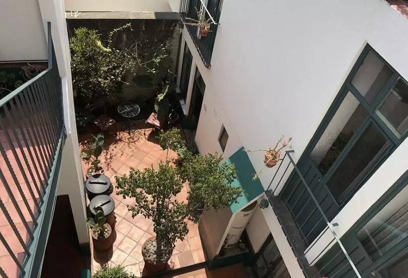 هتل Meson Del Peñasco