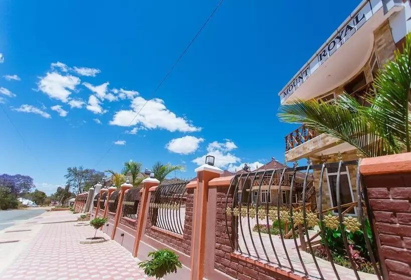 هتل Mount Royal Villa