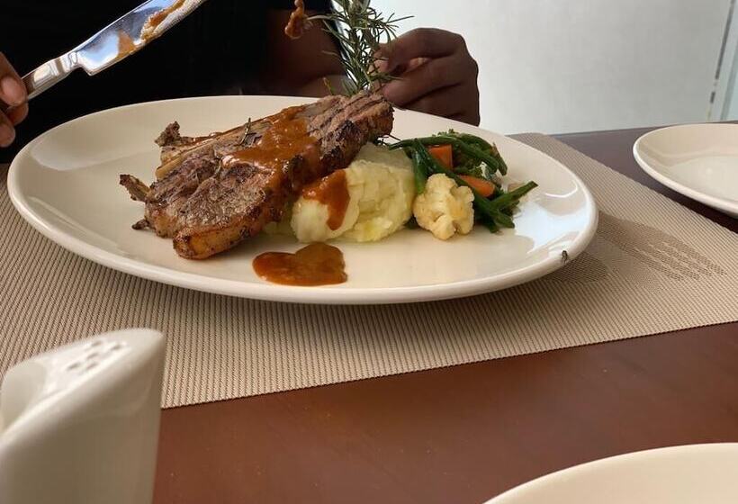 فندق Mount Royal Villa