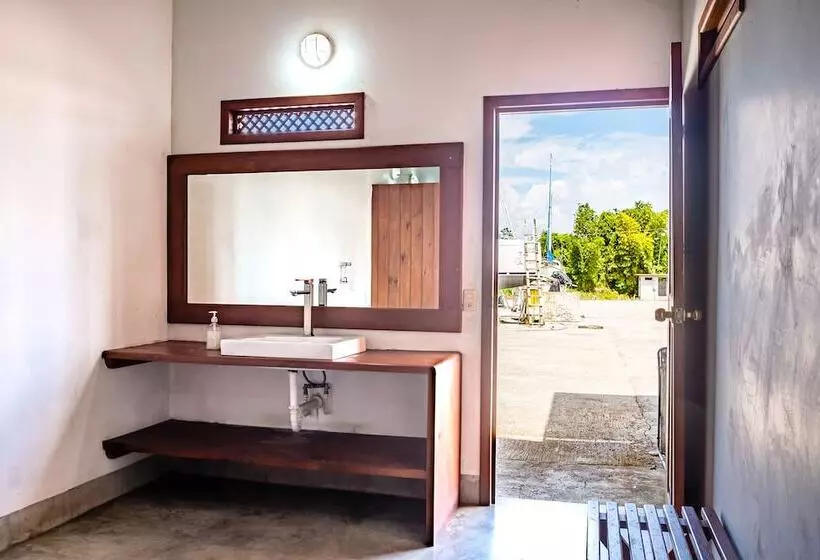 هتل Nanajuana Río Dulce