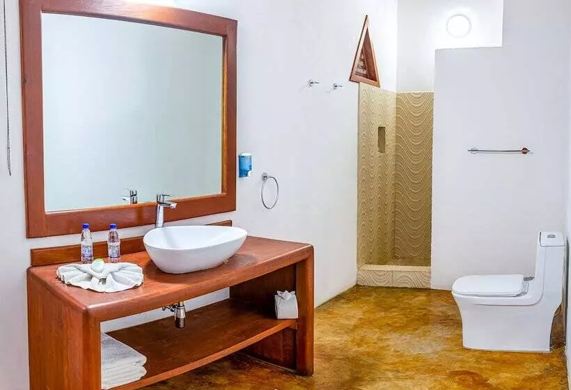 هتل Nanajuana Río Dulce