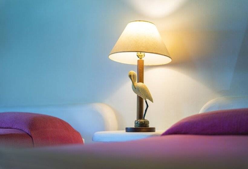 هتل Nanajuana Río Dulce