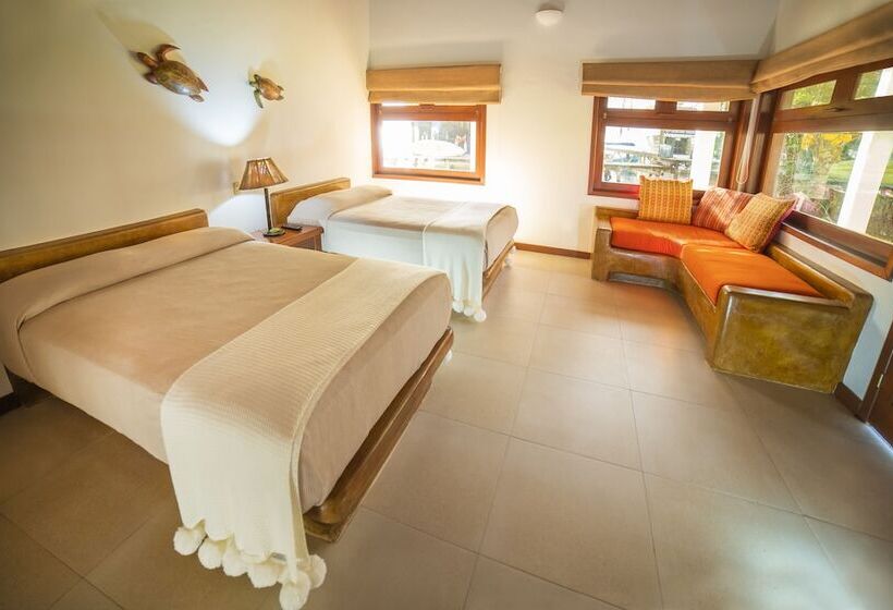 هتل Nanajuana Río Dulce