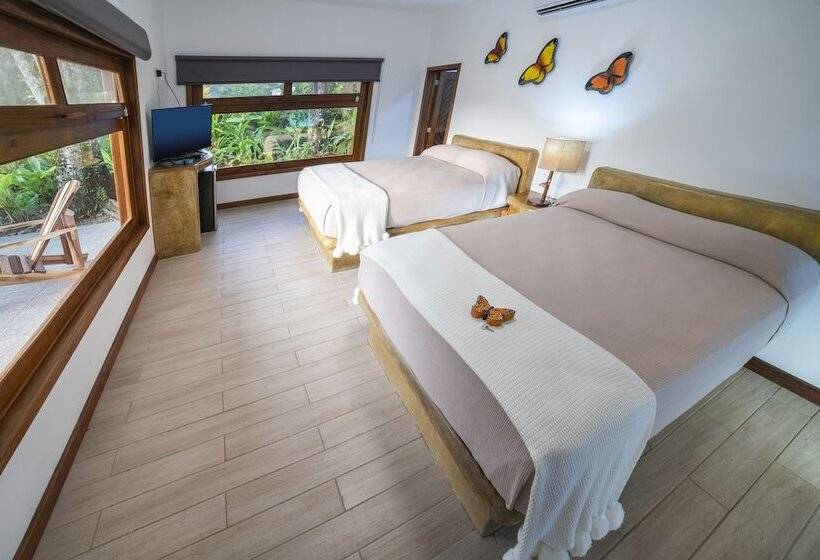 هتل Nanajuana Río Dulce