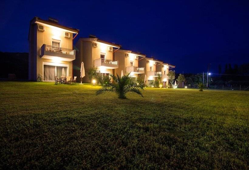 Hotel Parea Kalamitsi