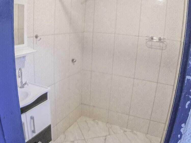 هتل Pousada E Hostel La Pionera