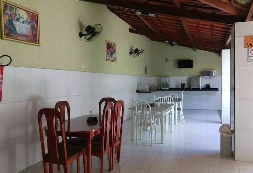 هتل Pousada Salesianos