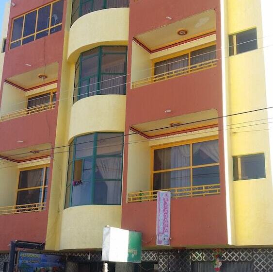 هتل Residencial La Cabaña