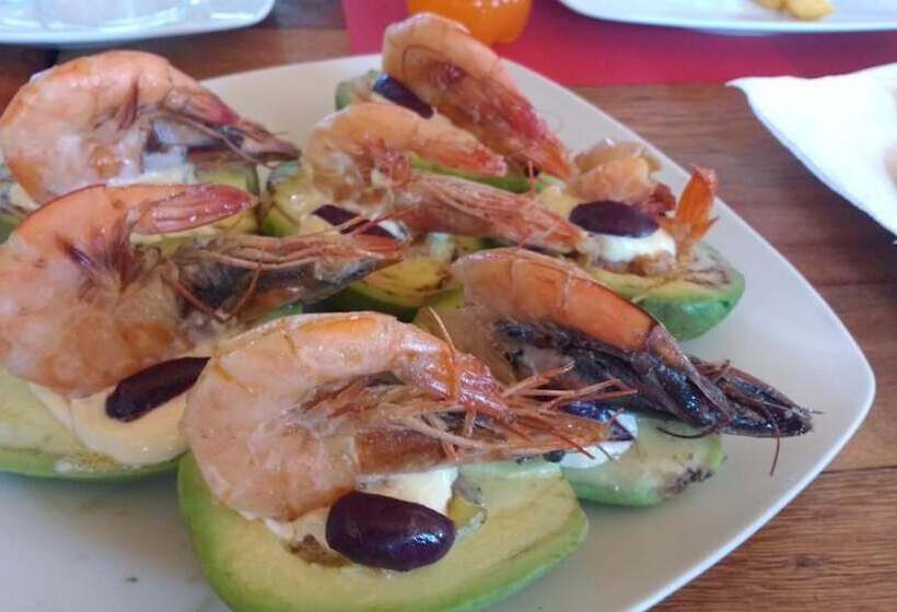 호텔 The Sea Garden House