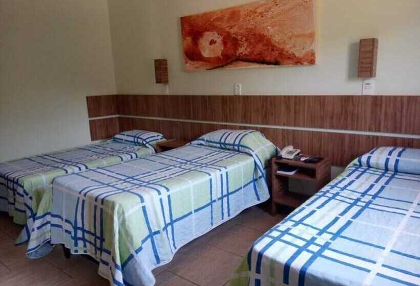 Отель Village Palace