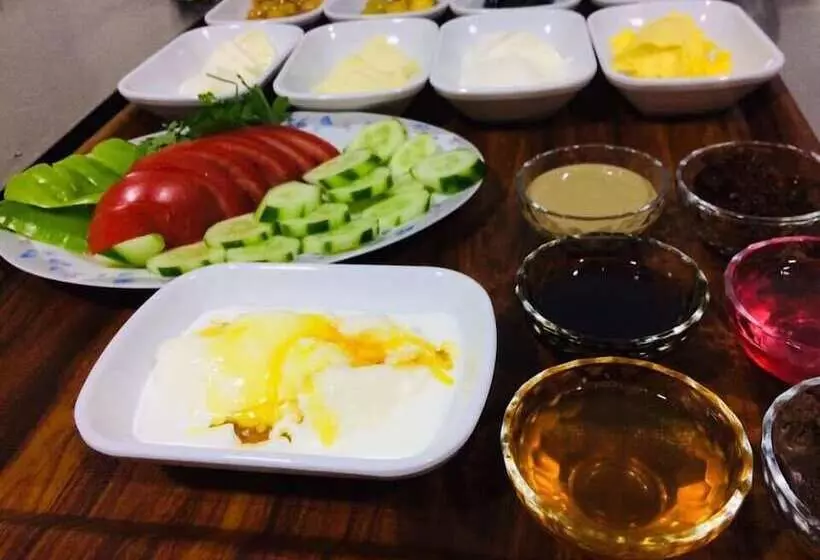 ホテル Yalvac Konaklari