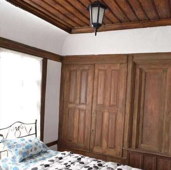 בית מלון כפרי Yalvac Konaklari