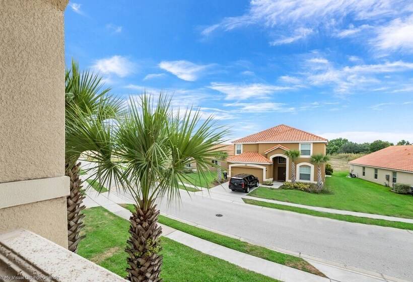 Impressive Waterfront Retreat Near Disney With Cinema Room   5bd/4ba Ph   Rav5341