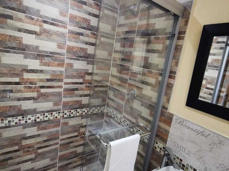 פנסיון Tswinga Guest House