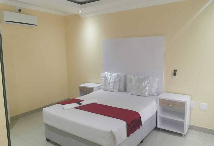 פנסיון Tswinga Guest House