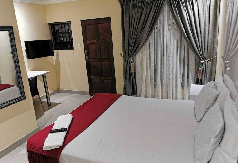 פנסיון Tswinga Guest House