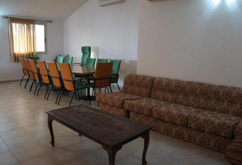 پانسیون Villa Rosa