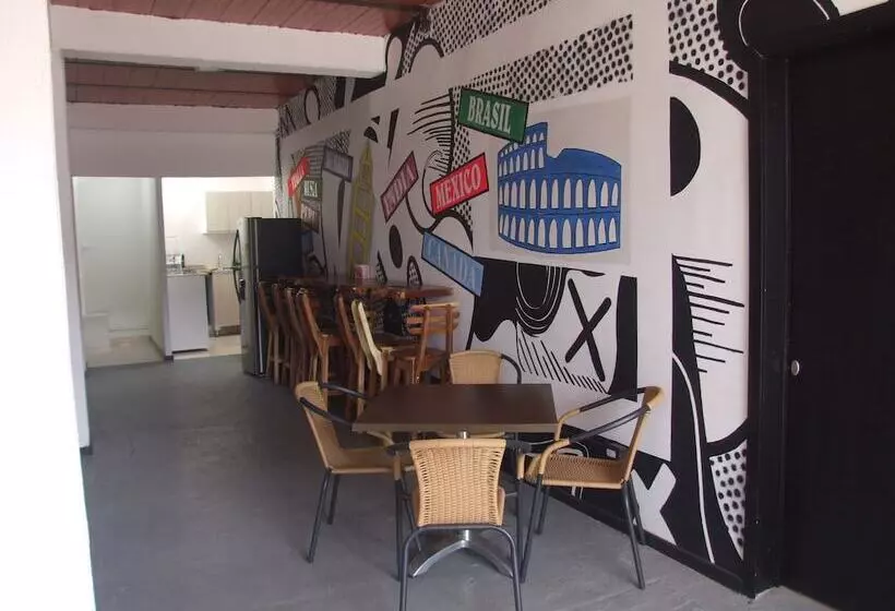 Real Hostel