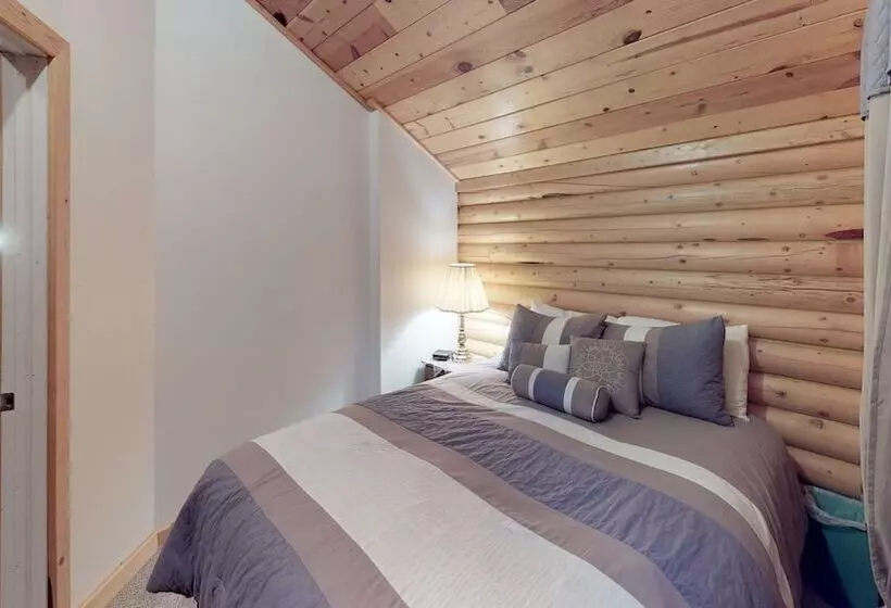 The Cabin At Lydias Canyon