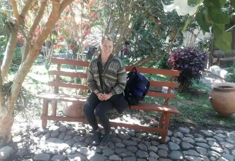 تختخواب و صبحانه Caminantes Del Valle Of Sacred