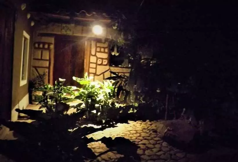 تختخواب و صبحانه Caminantes Del Valle Of Sacred