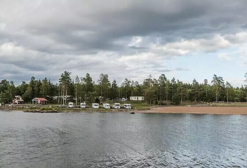 Hotelli Askeviks Camping & Stugor