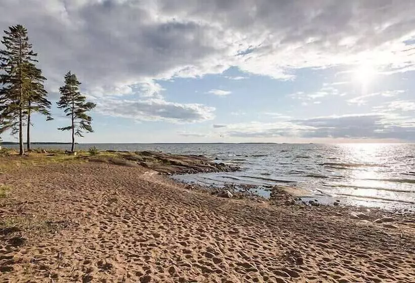 Hotelli Askeviks Camping & Stugor