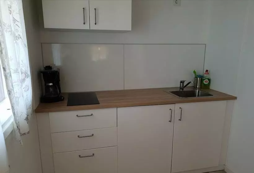 Hotelli Askeviks Camping & Stugor