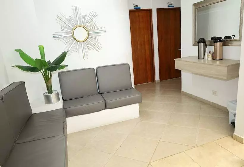 Hotelli Ayenda Torre 2