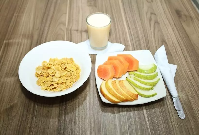 Hotelli Ayenda Torre 2