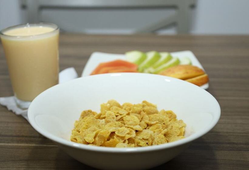 Hotel Ayenda Torre 2