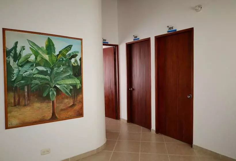 Hotelli Ayenda Torre 2