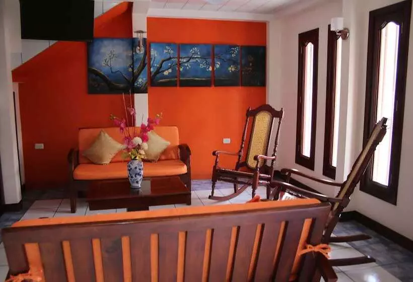 Hotelli Brisas