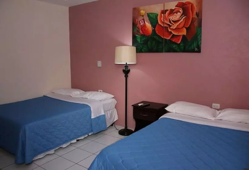 Hotelli Brisas