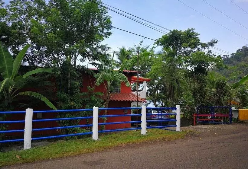 ホテル Buenaventura