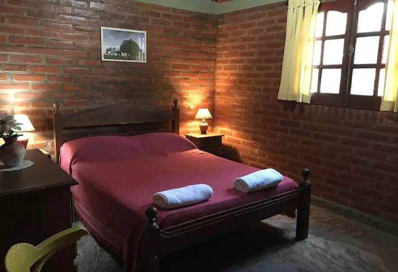 ホテル Cabanas De Campo El Algarrobo