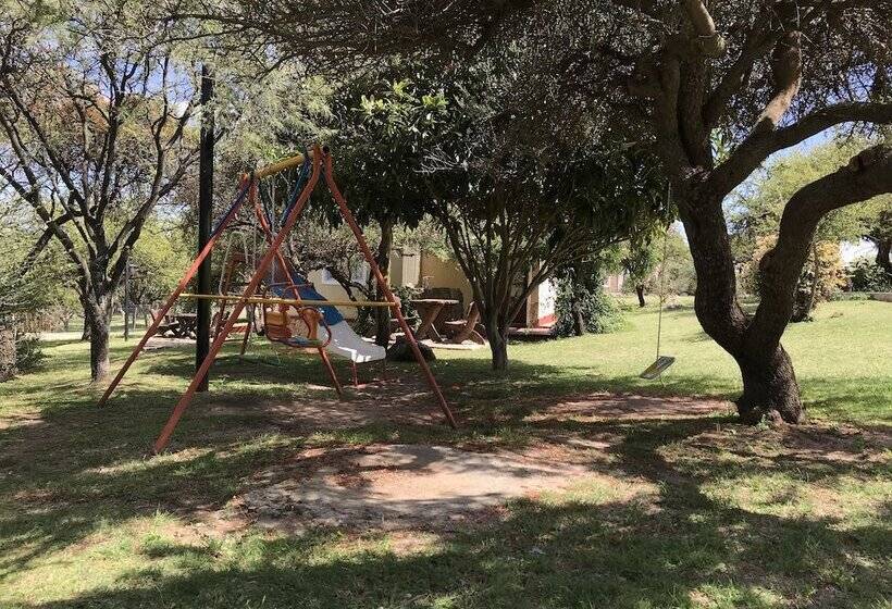 Hotel Cabanas Serranas Adriana